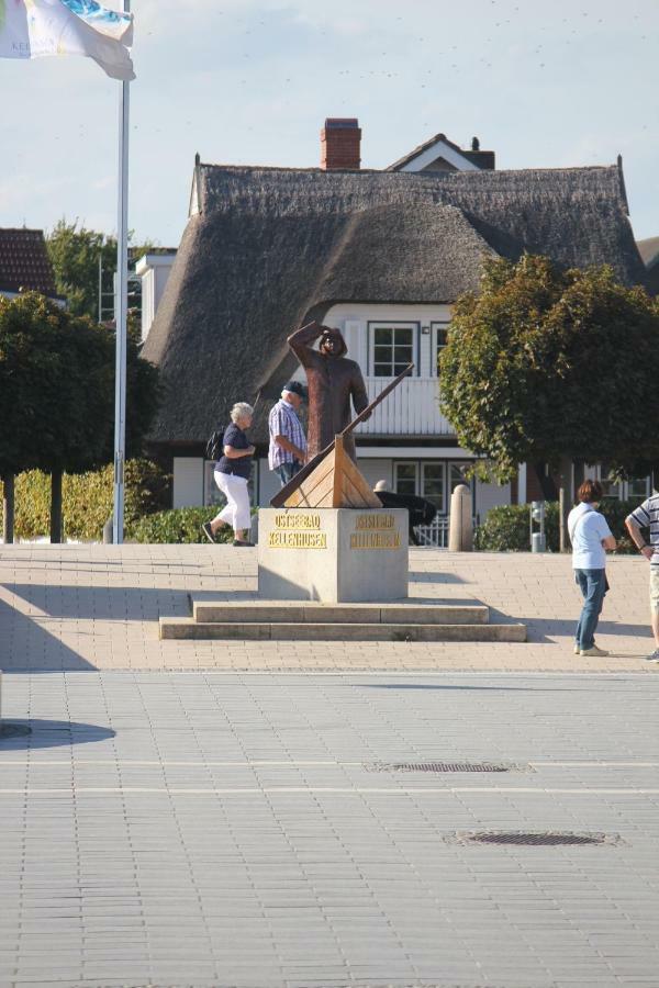 Strandlaeufer Im Kirschgarten Kellenhusen Exterior photo
